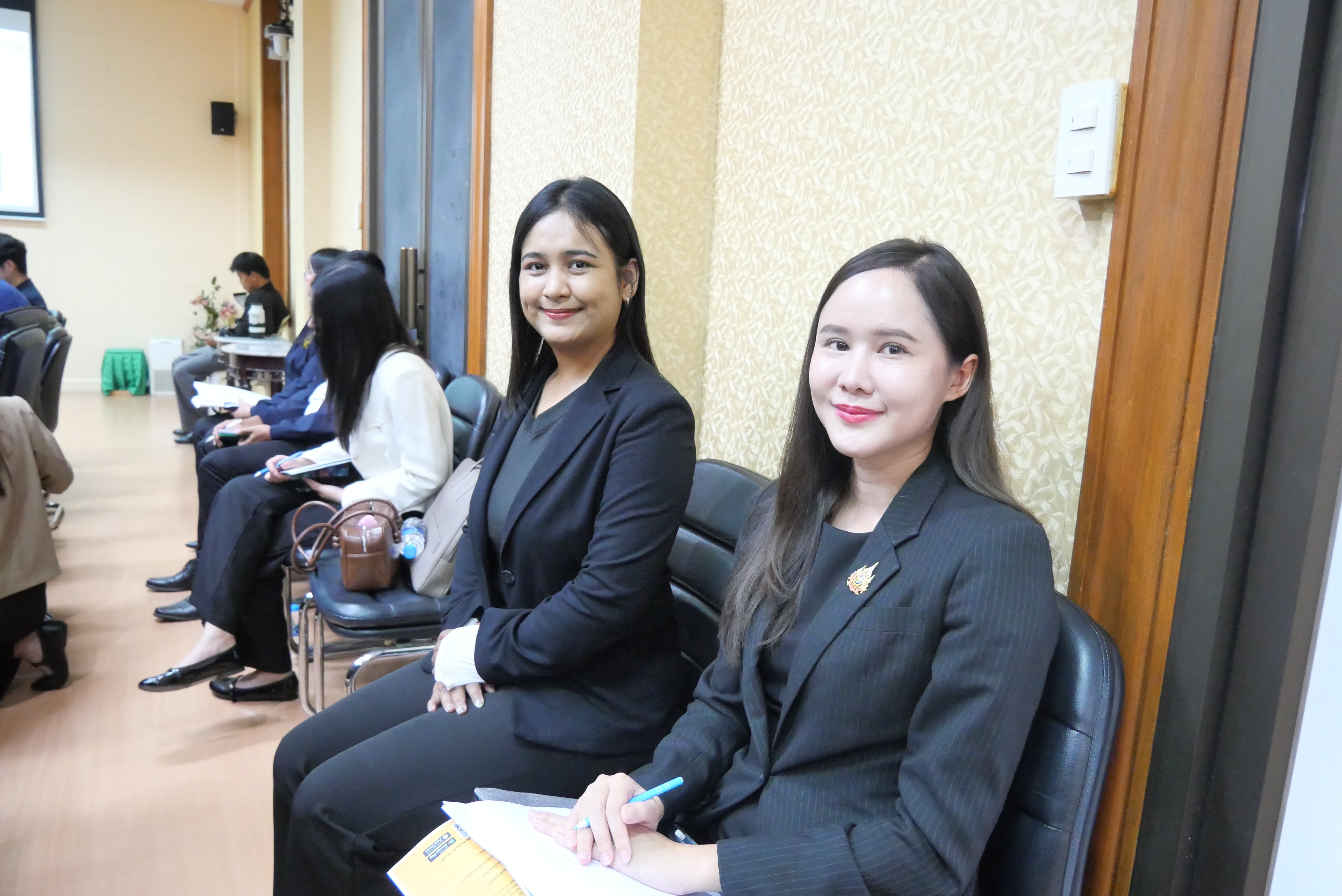 title - รองเลขาธิการ ส.ป.ก. ประชุมคณะทำงานสื่อสารกระทรวงเกษตรและสหกรณ์ ด้านการรับเรื่องร้องเรียนและแก้ไขปัญหาเกษตรกร ครั้งที่ 1/2569 